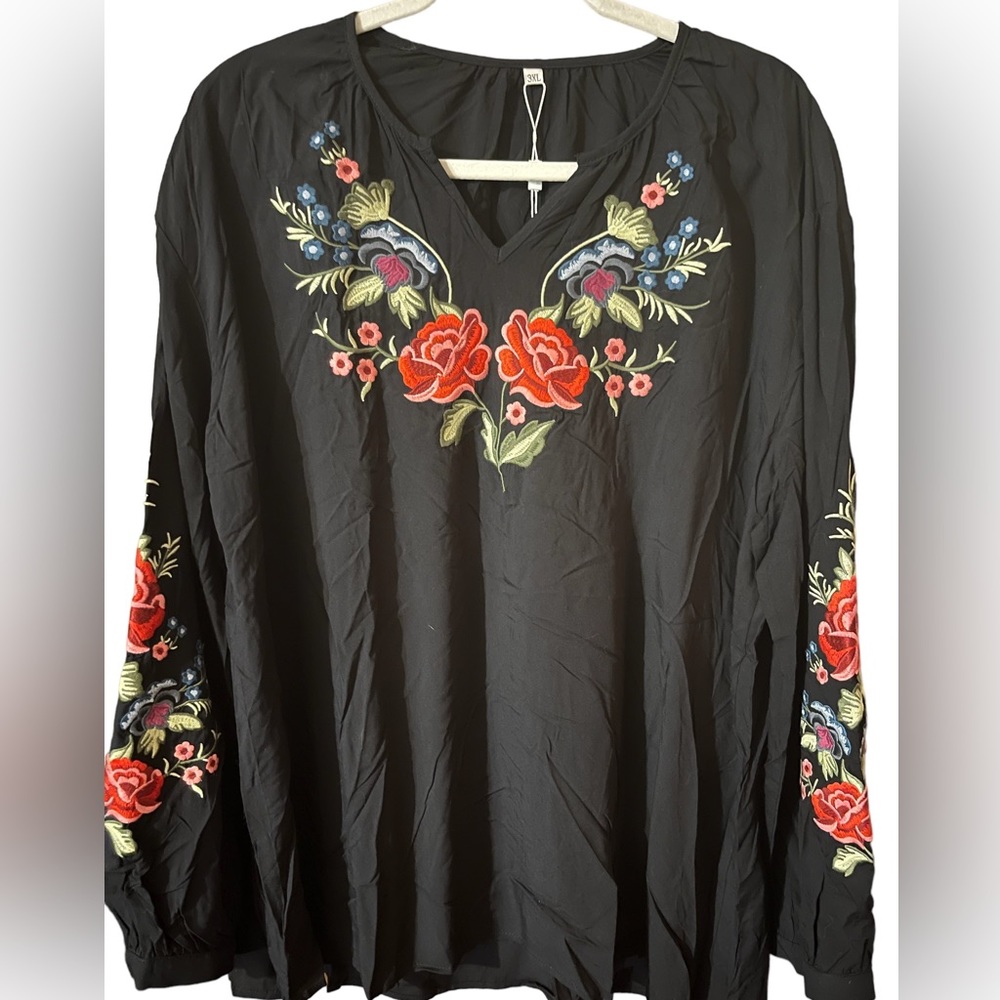 NWT Black long sleeve Blouse with floral embroidery size 3X